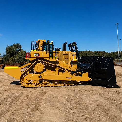 CAT D11
